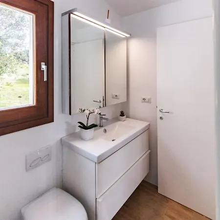 Lu Muntiggiu 12, Emma *